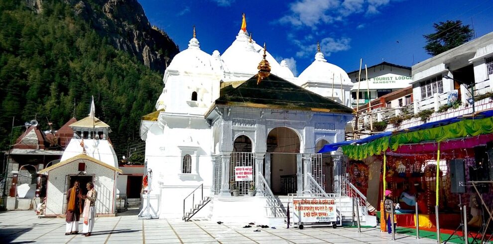 Gangotri tour - the plandia Travels